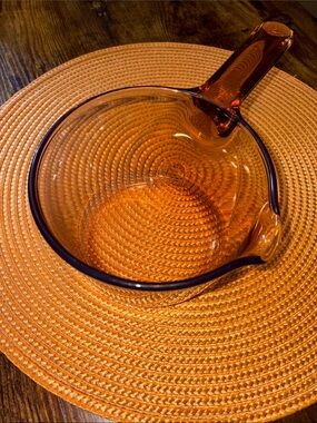 Vintage Vision Corningware Amber .7 L Saucepan with Pour Spout MADE IN FRANCE